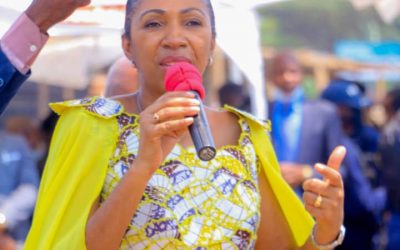 Parlement congolais : Le bureau Jeanine Mabunda un pied dehors