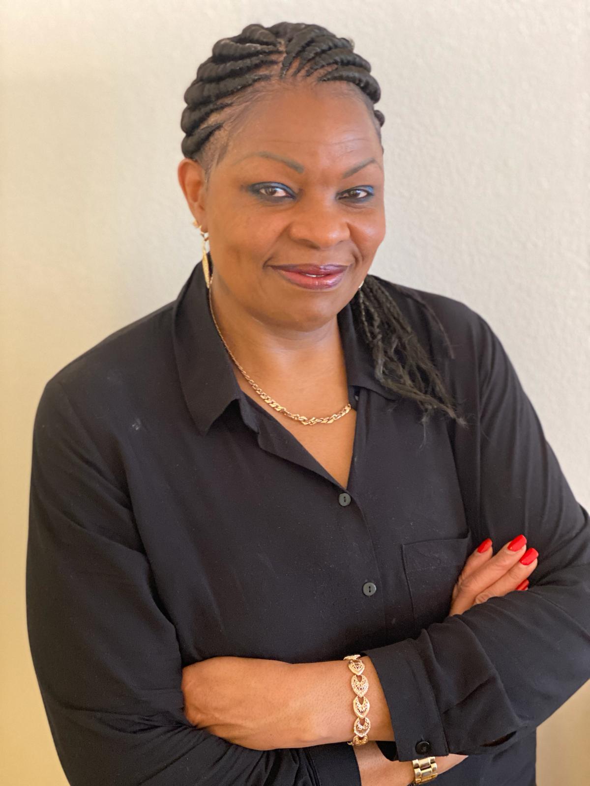 Tshimini Mbuyi  Séverine Fifi 